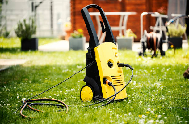 Best Parking Lot and Garage Cleaning  in Sardis, MS